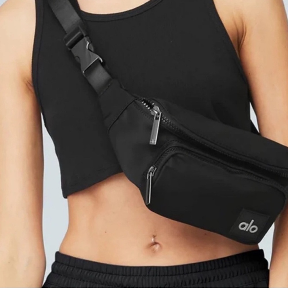 ALO Yoga Belt Bag